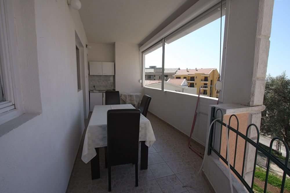 Apartmani Irena Petrovac Exterior photo